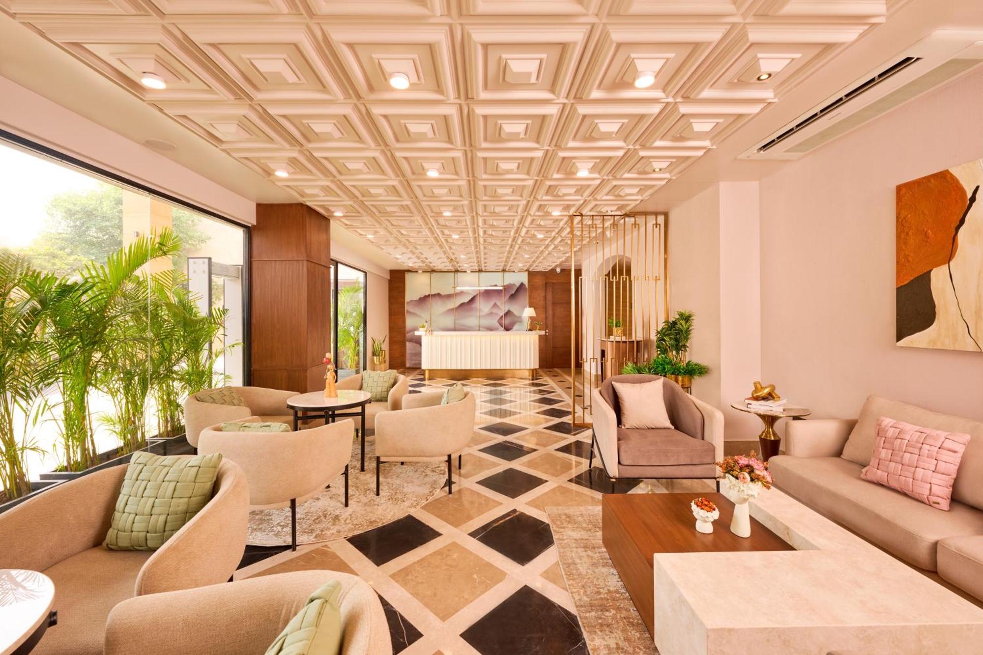 Iris Sarovar Portico غورغاون المظهر الخارجي الصورة