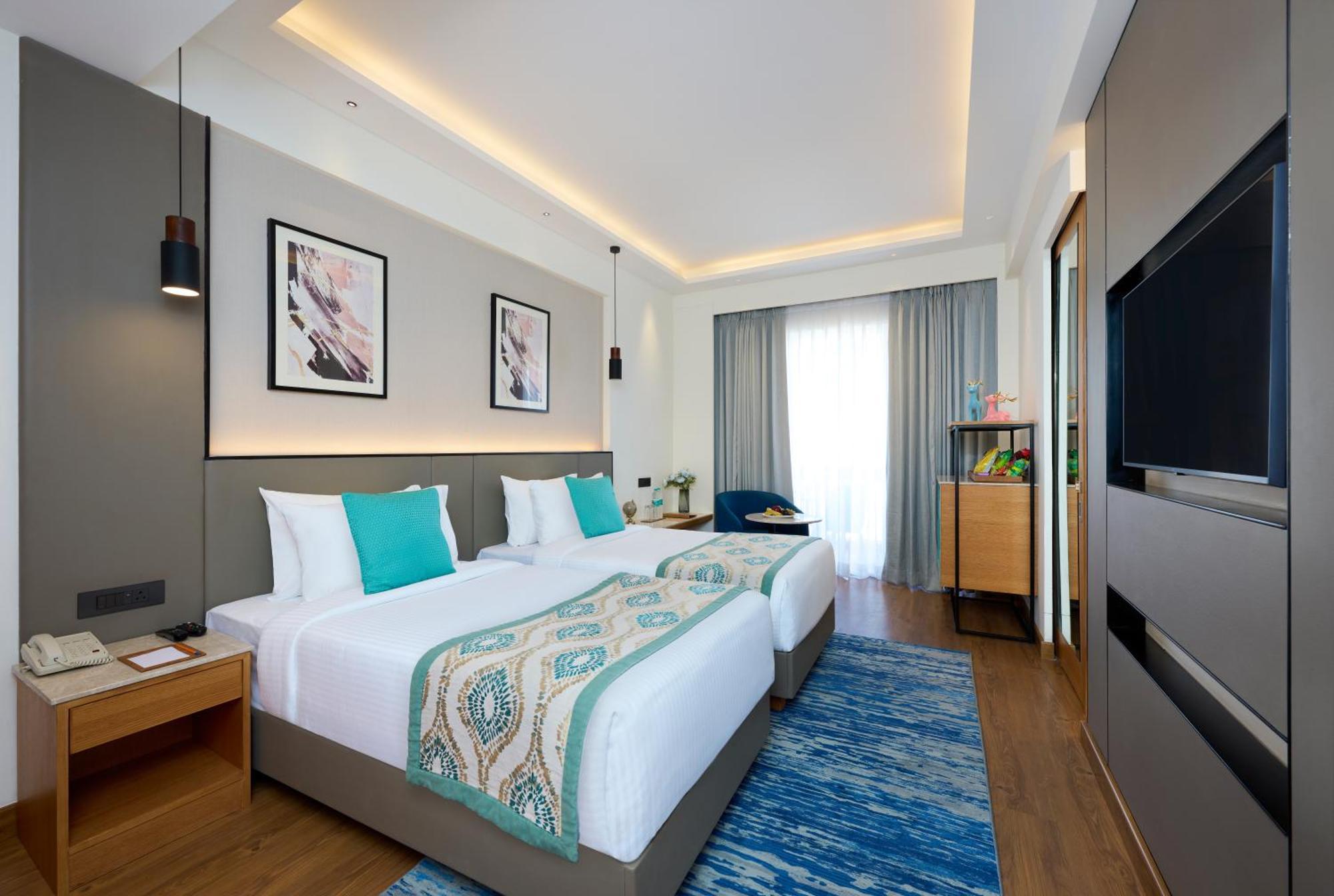 Iris Sarovar Portico غورغاون المظهر الخارجي الصورة