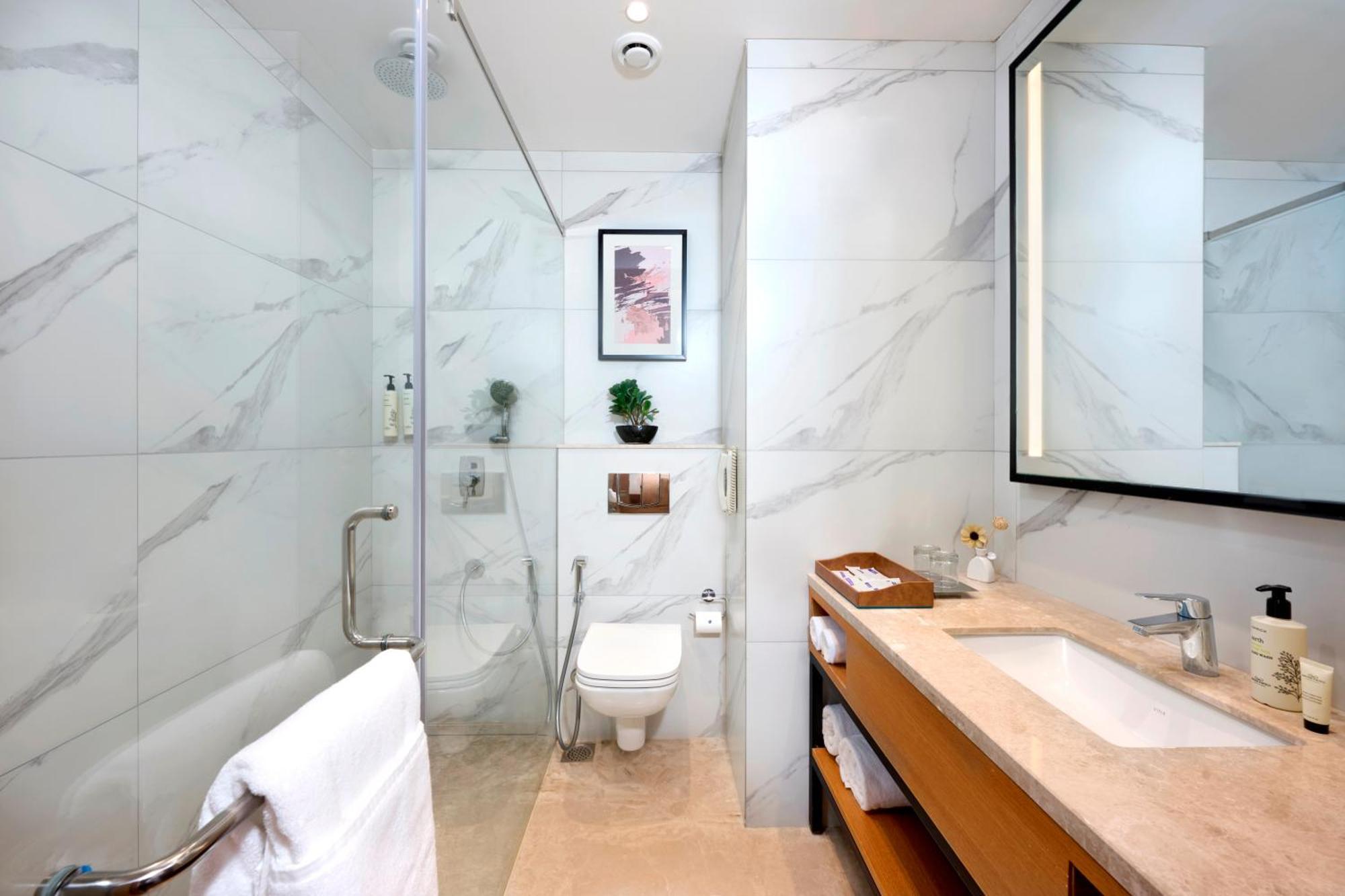 Iris Sarovar Portico غورغاون المظهر الخارجي الصورة