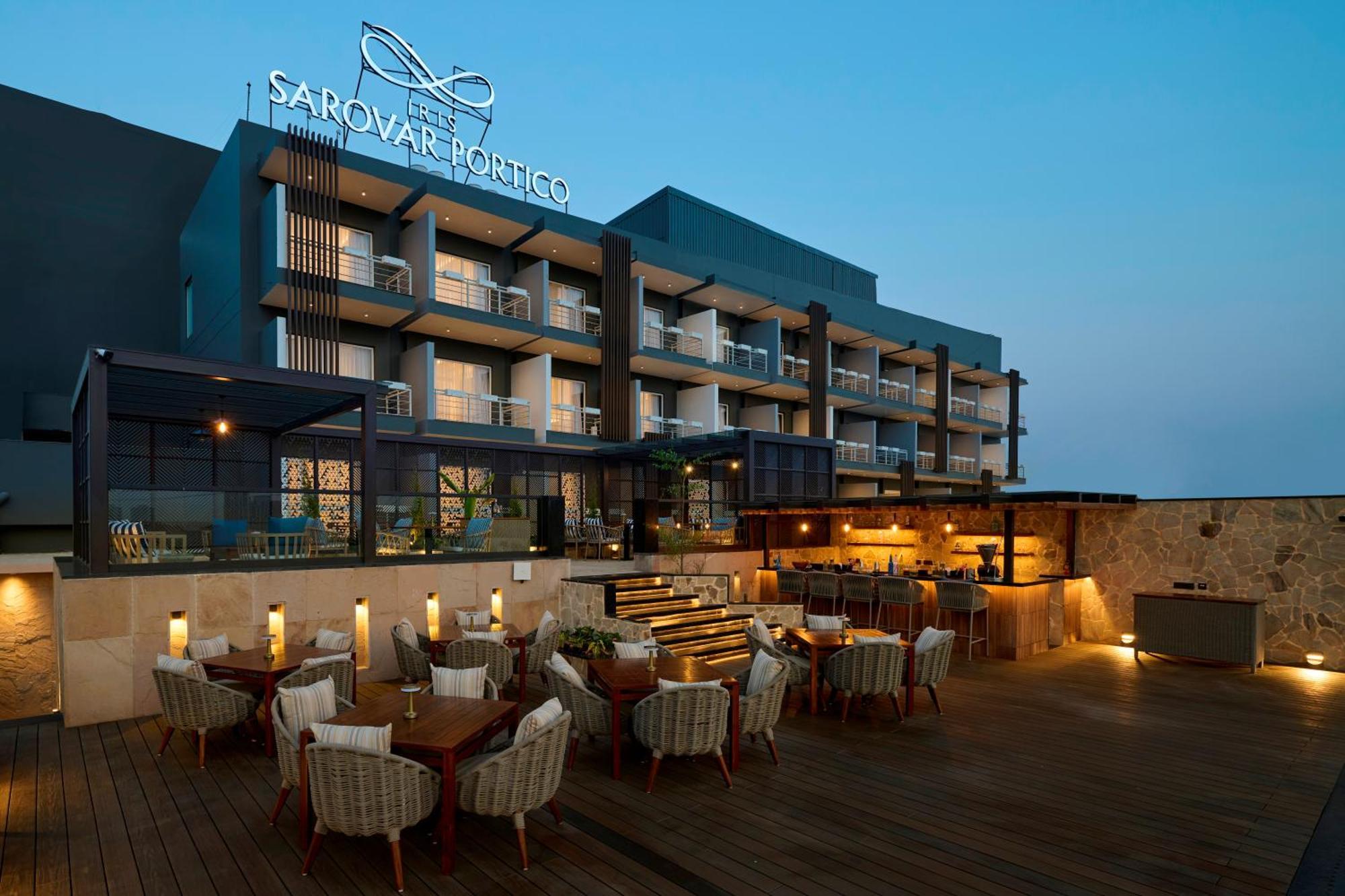 Iris Sarovar Portico غورغاون المظهر الخارجي الصورة