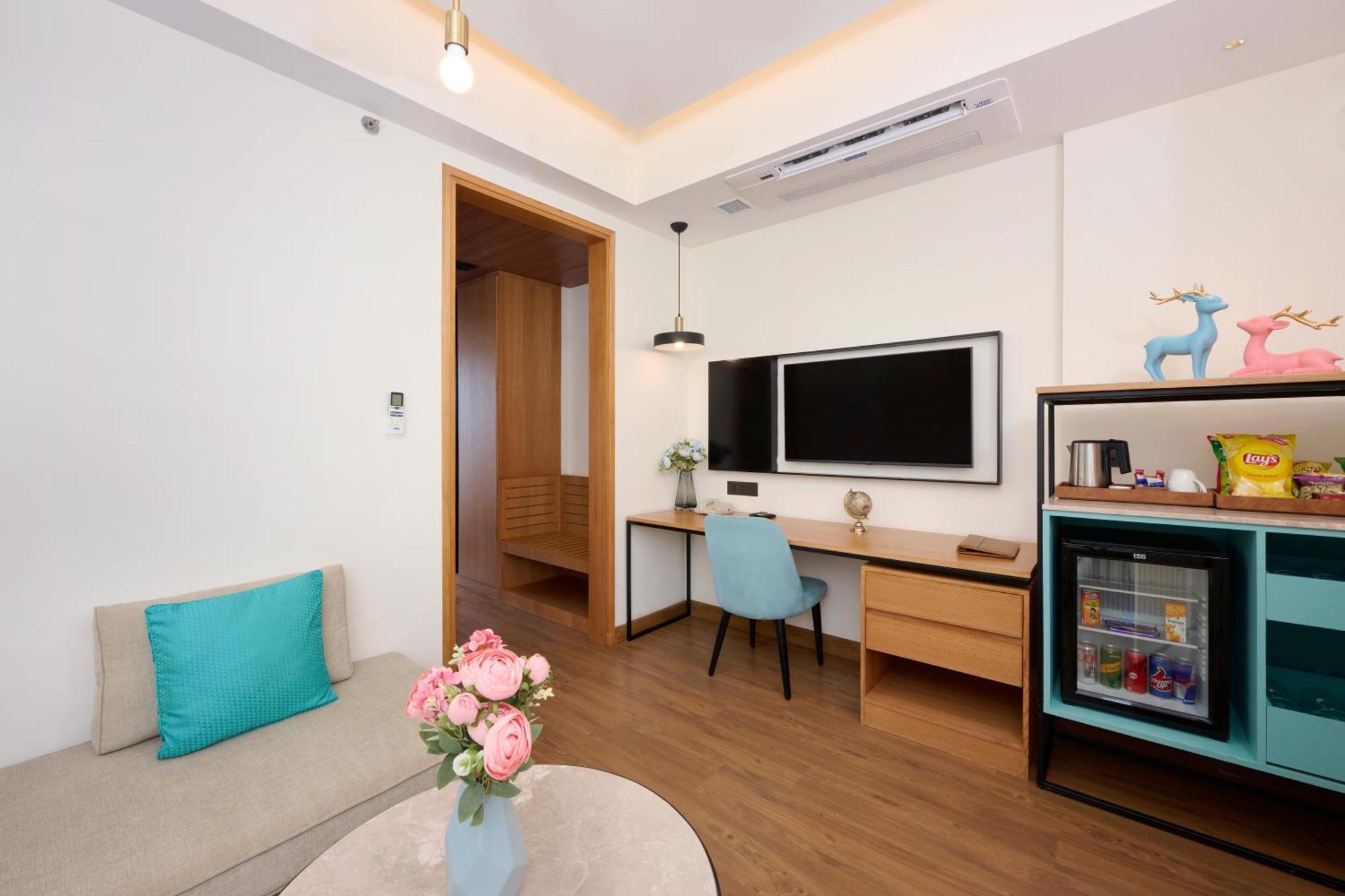 Iris Sarovar Portico غورغاون المظهر الخارجي الصورة